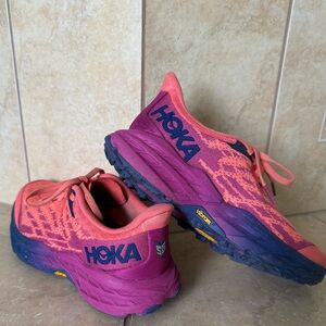 HOKA Speedgoat 5 -Size 6
Worn a few times , they are too small for me .